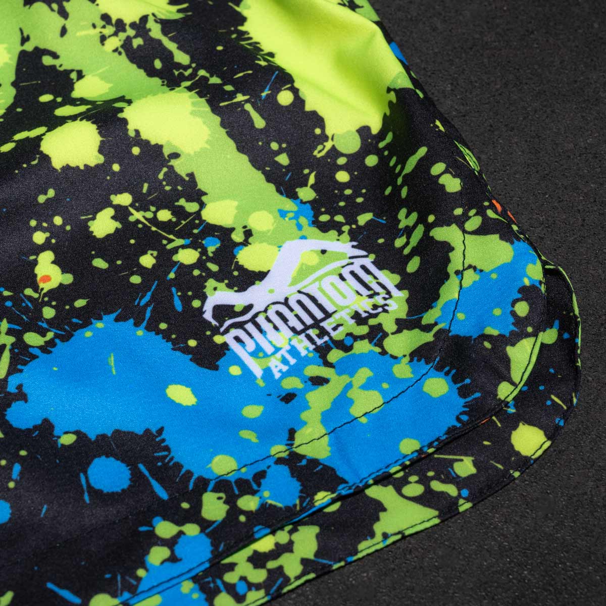 Phantom Athletics MMA-Shorts Fusion Splatter – Schwarz/Neon