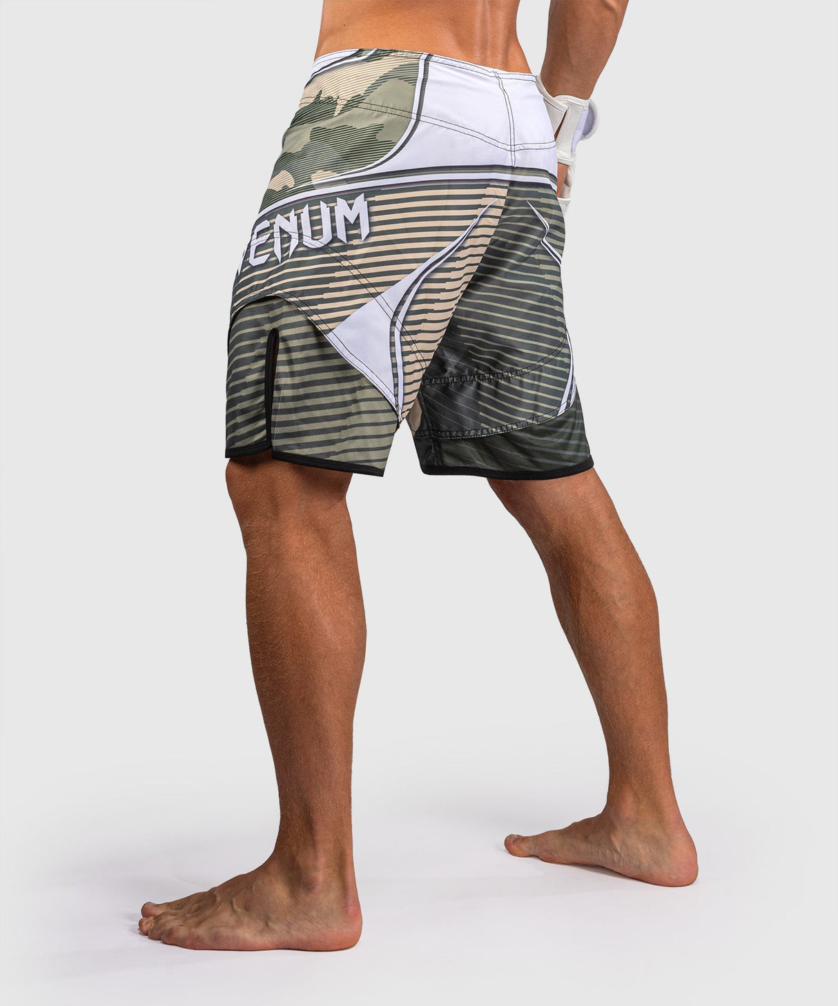 Venum MMA Shorts Camo Hero - Kaki/Offwhite