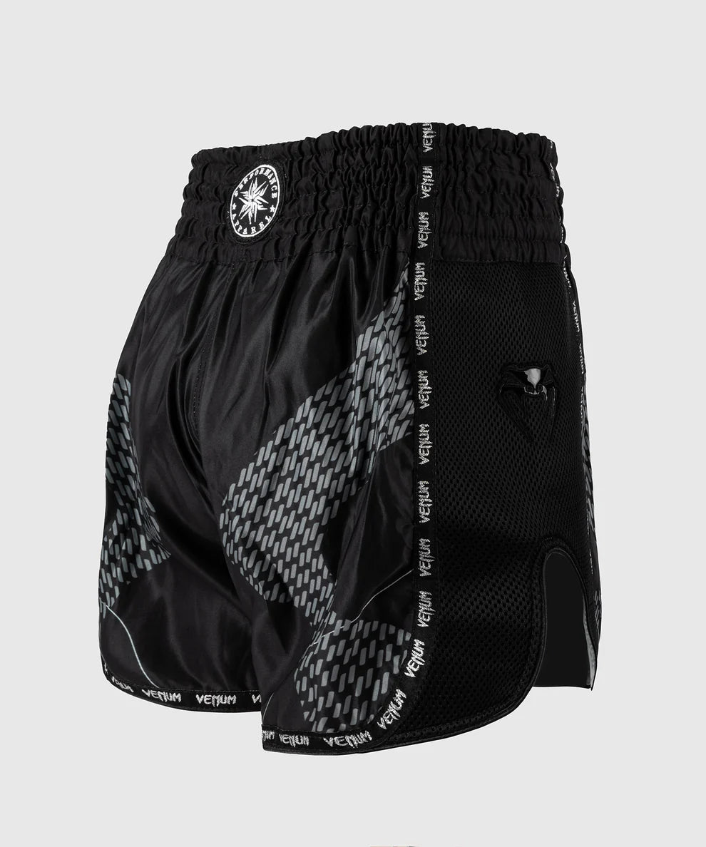 Venum Muay Thai Shorts Nexus - Zwart