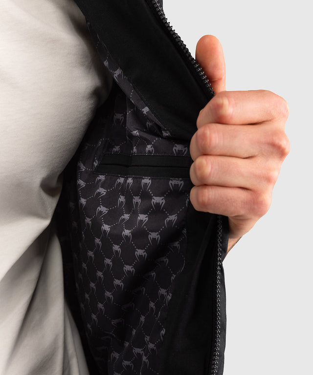 Venum Bodywarmer Attack Urban Gi Down – Svart