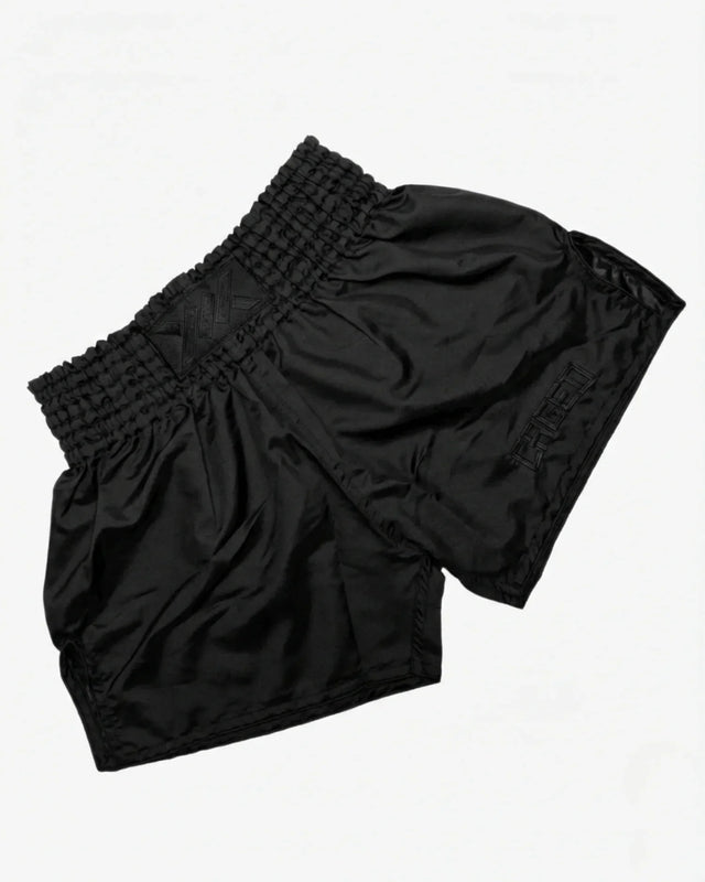 Calções de Muay Thai Caged Classic – Preto/Preto mulher