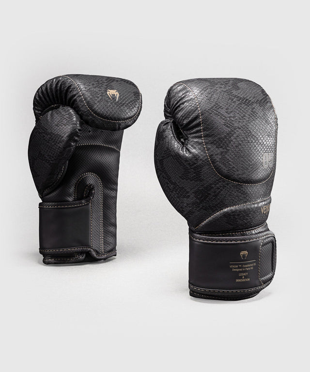 Boxerské rukavice Venum Impact Evo Scales – Tmavě šedé