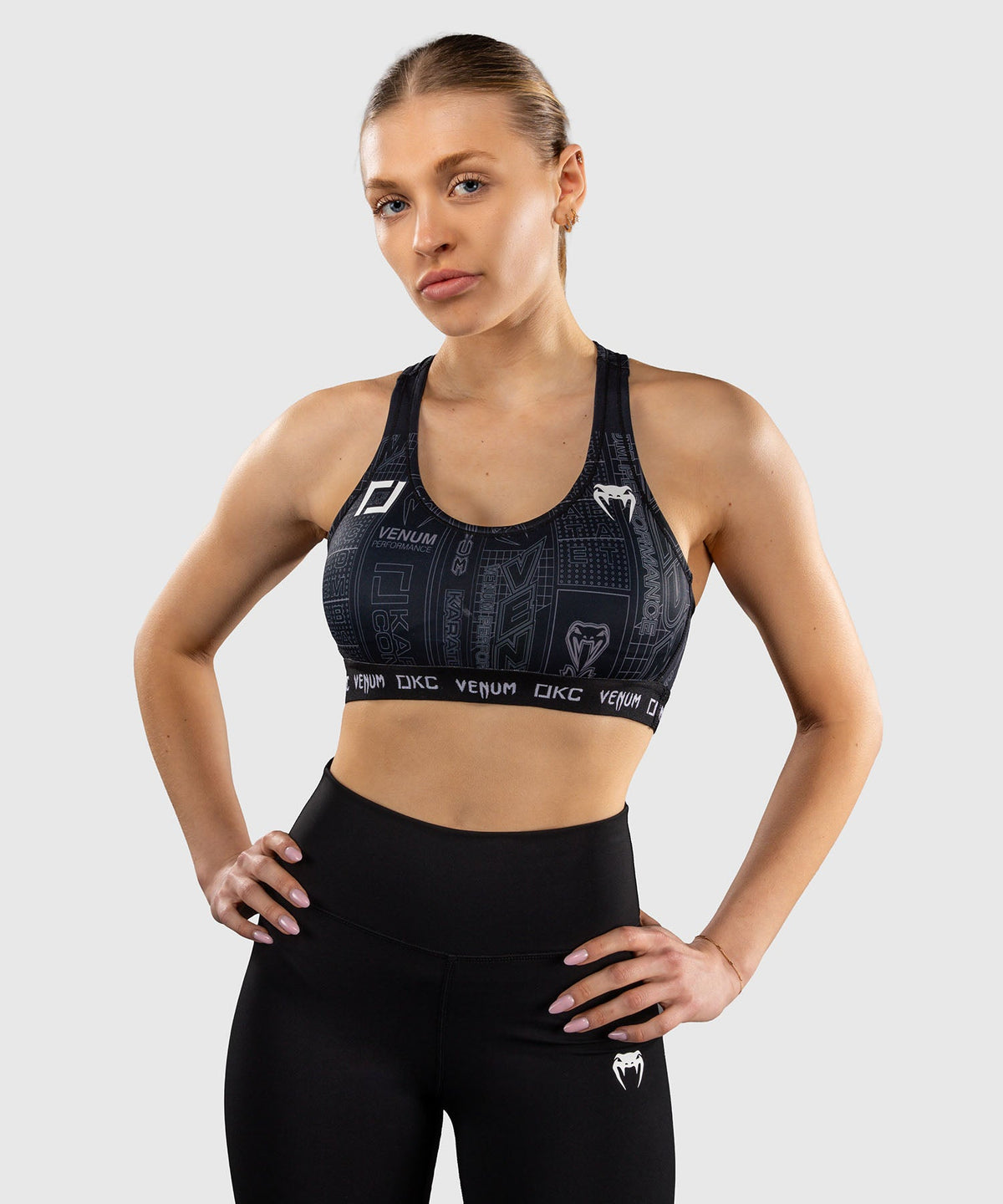 Venum Karate Combat Sportbeha - Zwart/Grijs