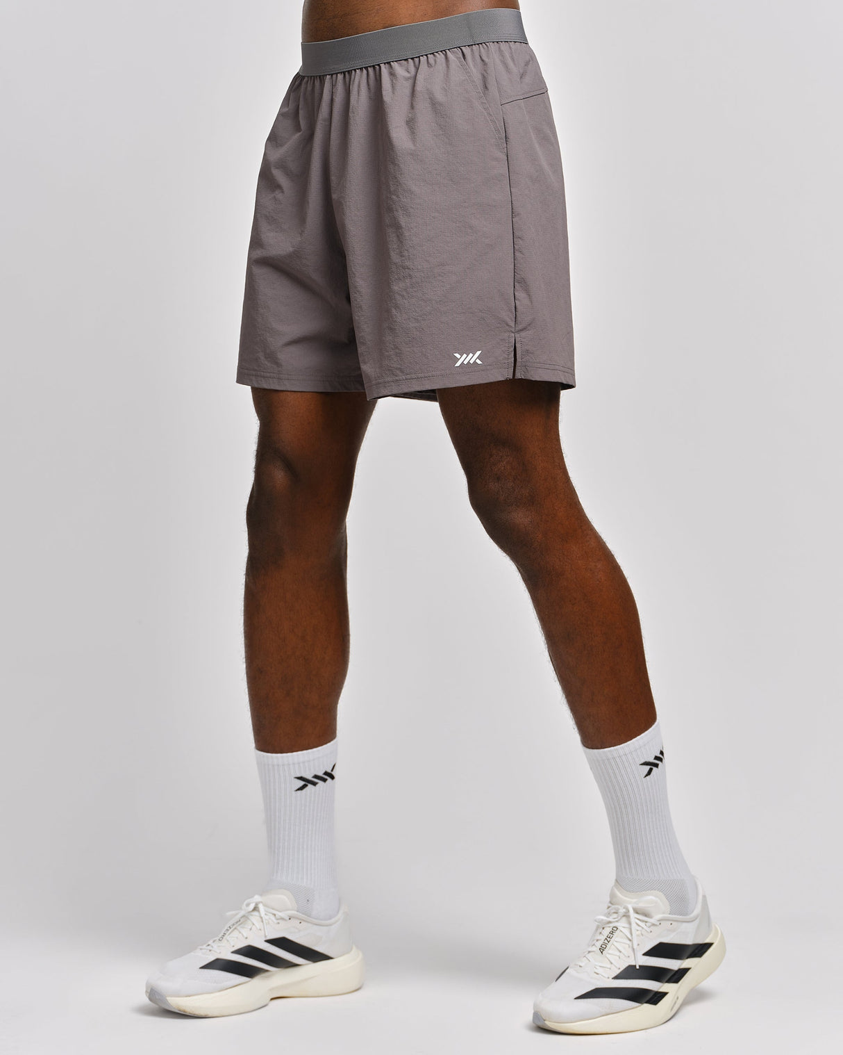 Caged Training Shorts Essential - Grijs