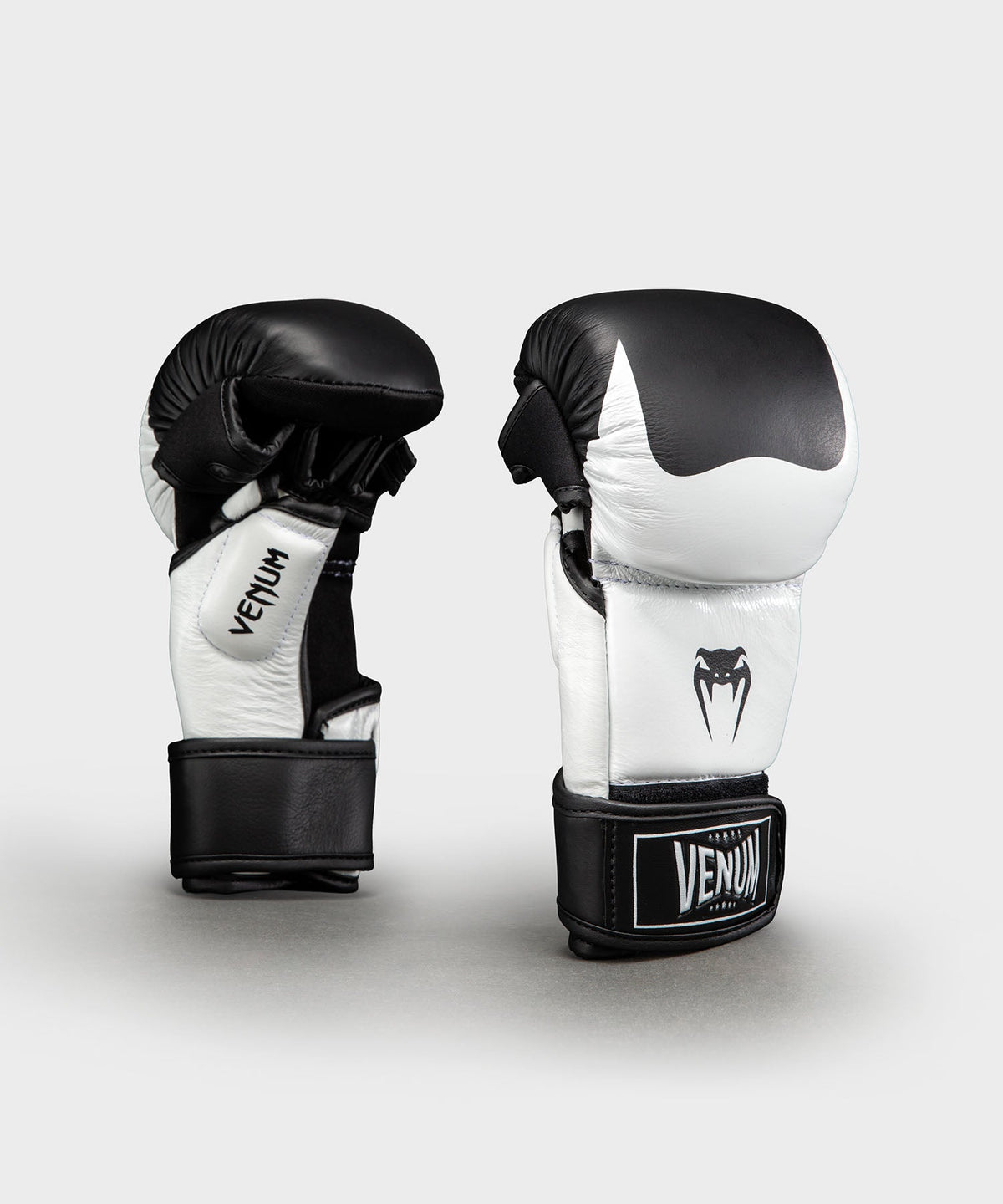 Venum MMA Handschoenen Attack 2.0 - Zwart/Wit