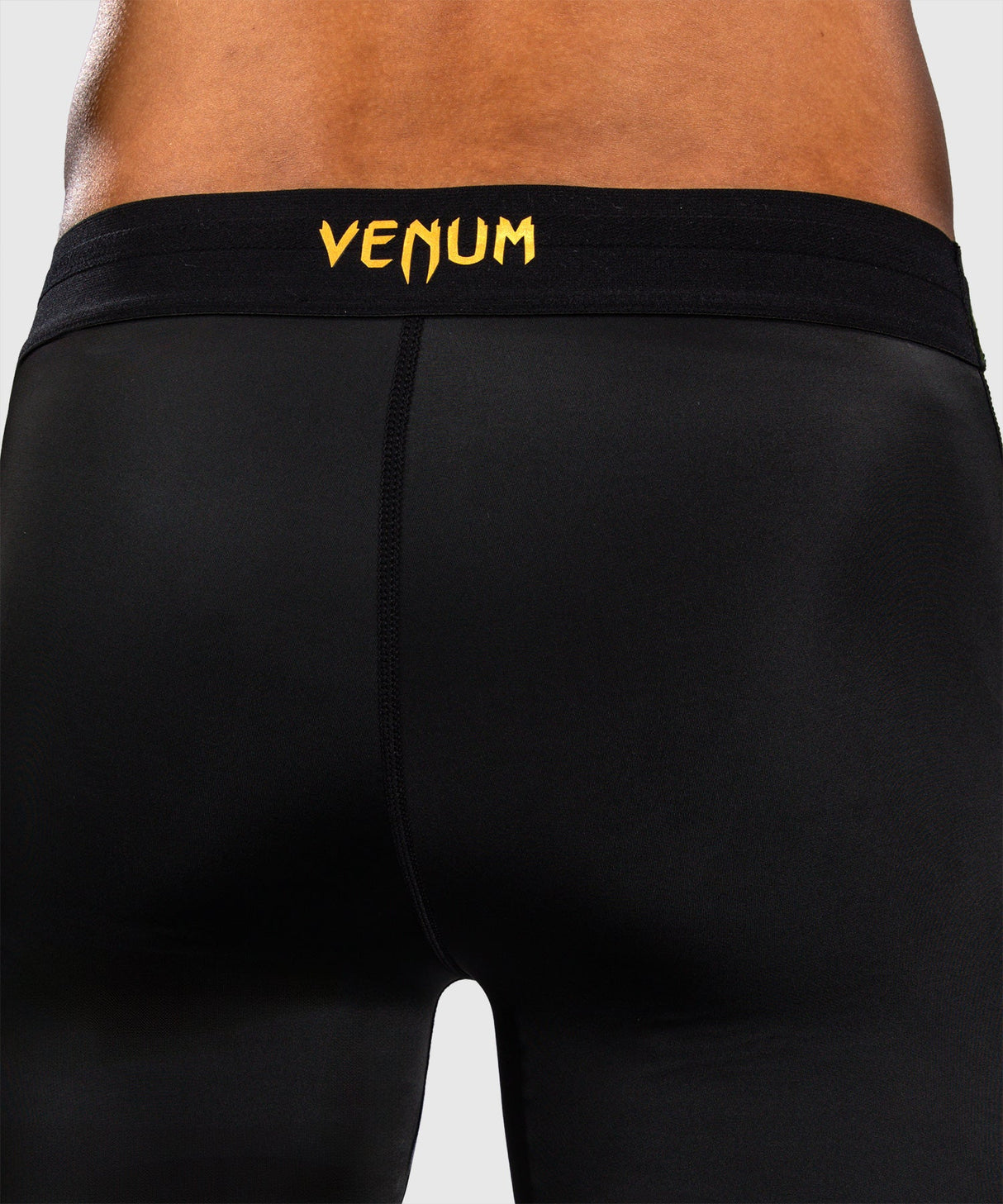 Venum Compressieshort G-Core - Zwart/Goud