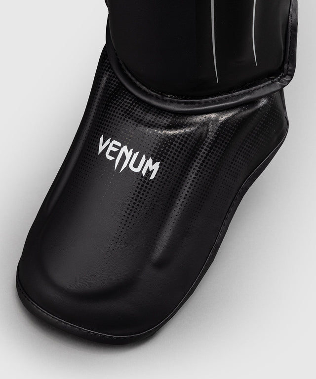 Venum Scheenbeschermers Stealth - Zwart/Wit