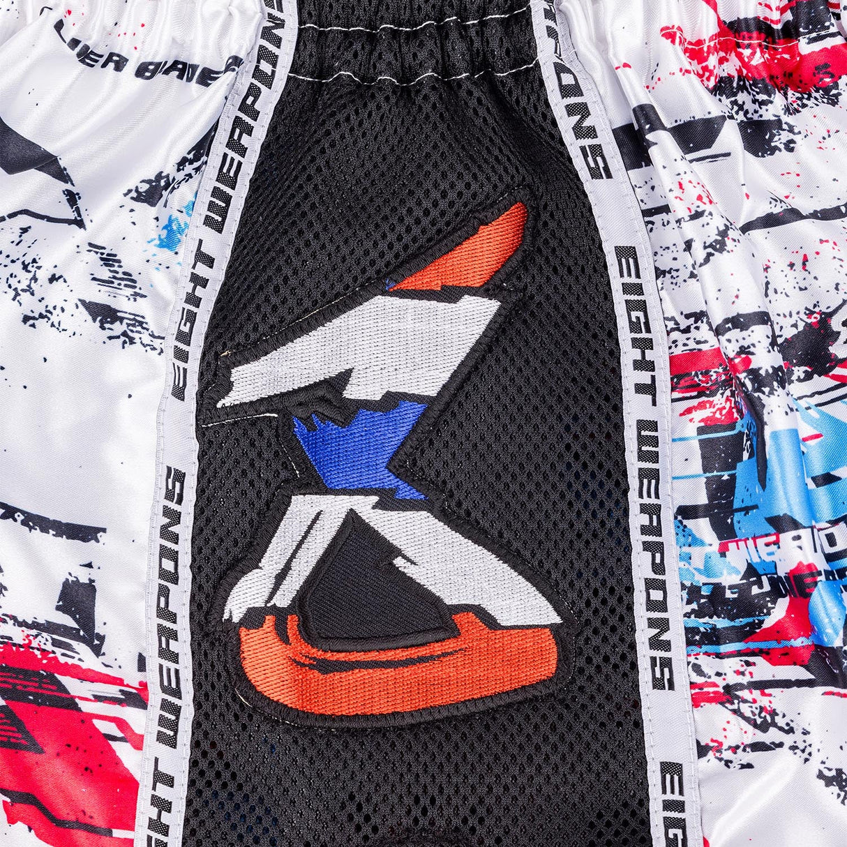 8 WEAPONS Muay Thai Shorts Cut Like A Blade 2.0 - Wit