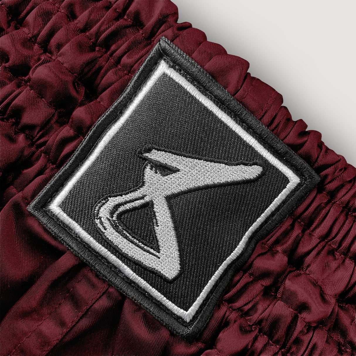 8 WEAPONS Muay Thai Shorts Mongkol - Bordeaux