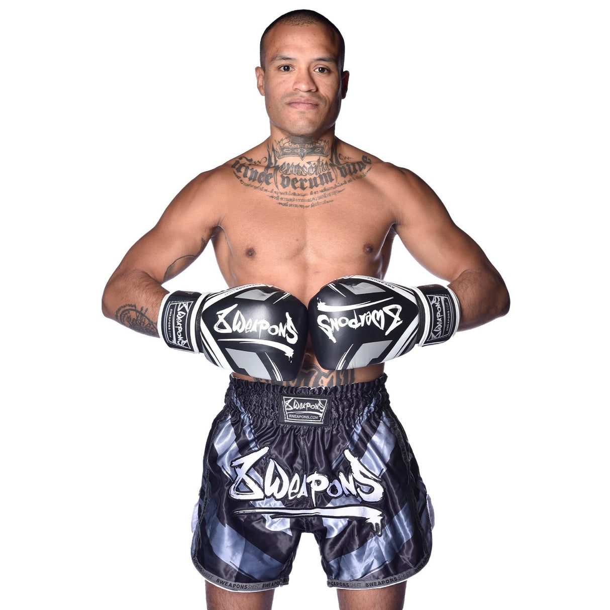 8 WEAPONS Muay Thai Shorts Shift - Zwart Mat