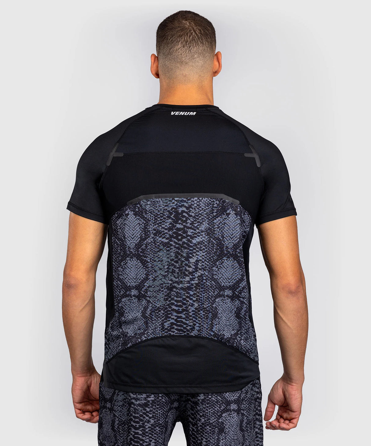 Venum Dry-Tech T-Shirt G-Fit Scales - Zwart/Grijs