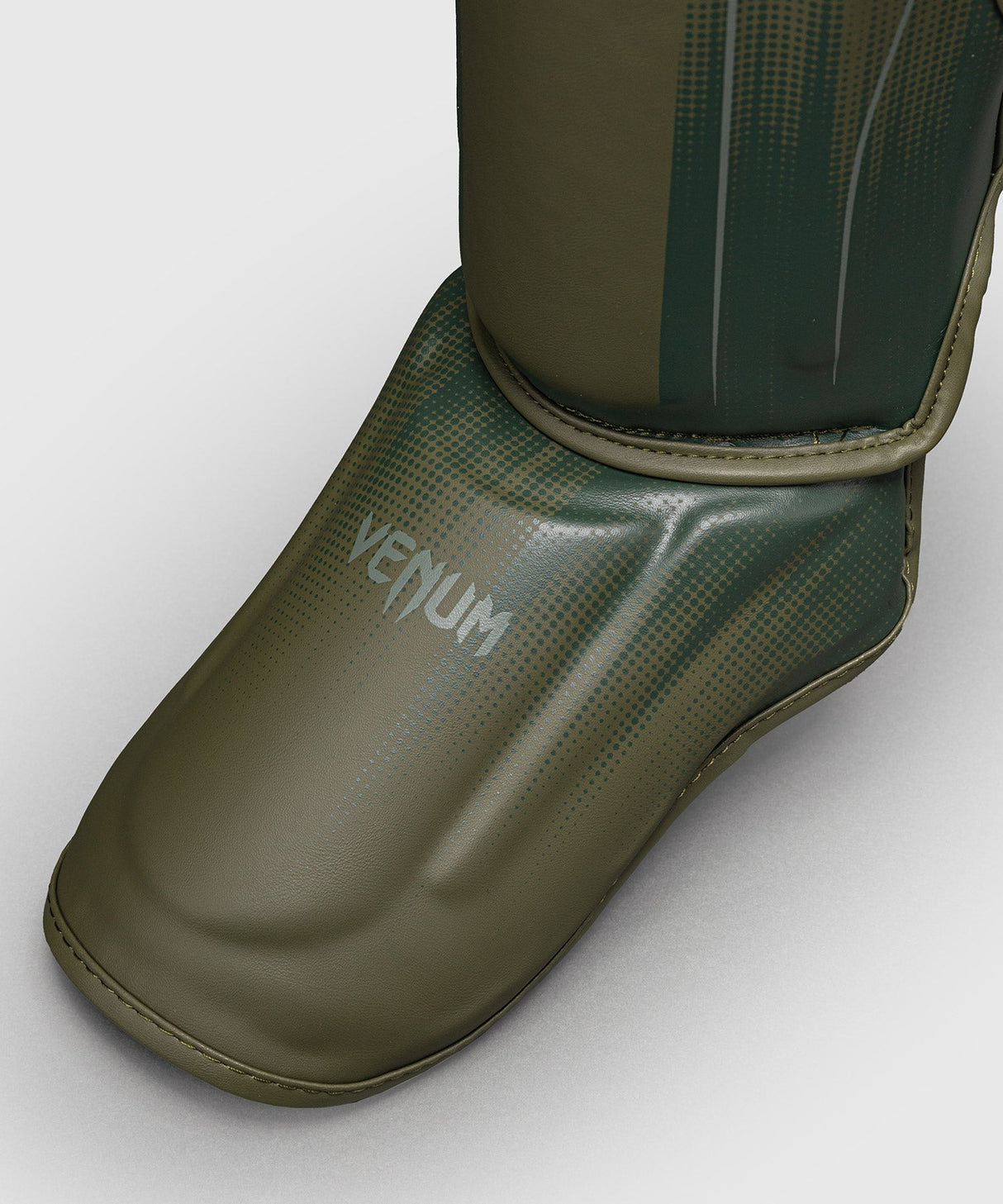 Venum Scheenbeschermers Stealth - Kaki/Donkergroen