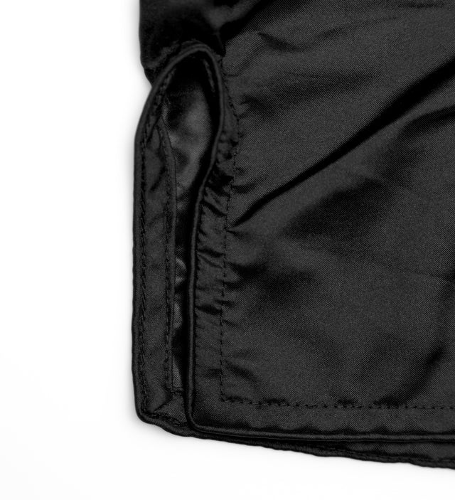 Shorts de Muay Thai Caged Classic – Noir/Blanc