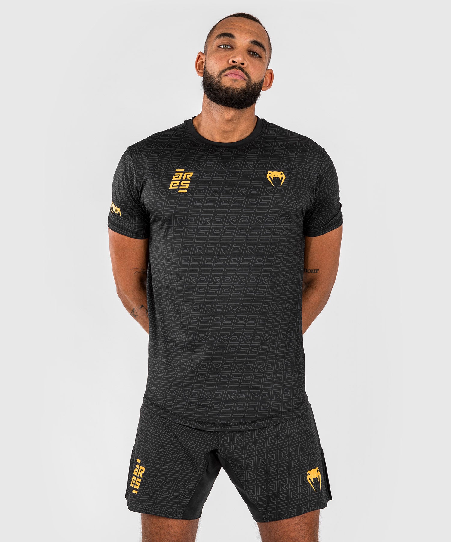 Venum x Ares Dry-Tech T-Shirt - Zwart/Goud