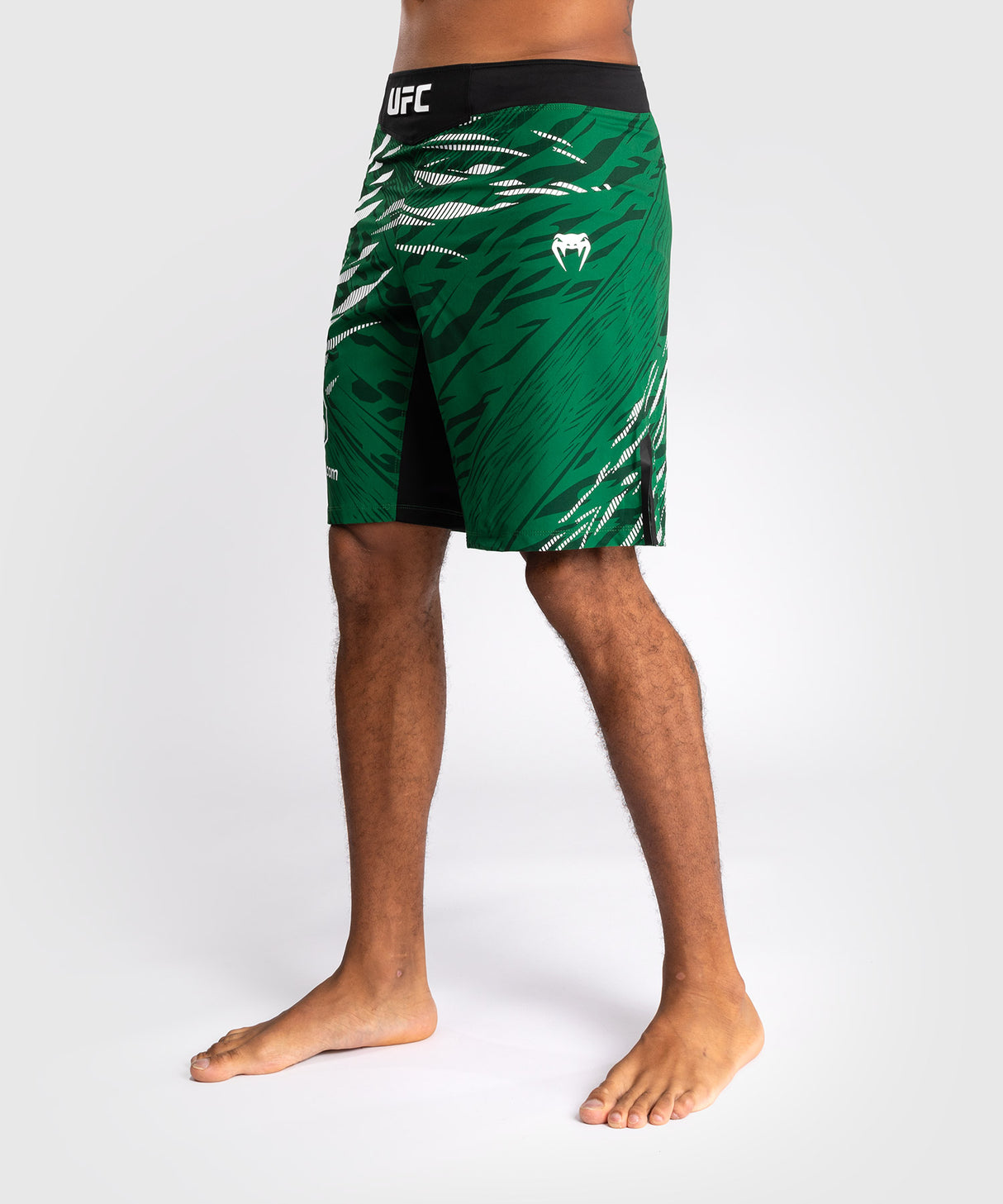 UFC Venum MMA Shorts Fight Night Fusion Long Fit - Groen