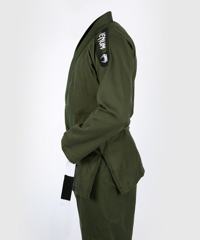 Venum BJJ Gi First – Kaki Vert – ceinture blanche incluse