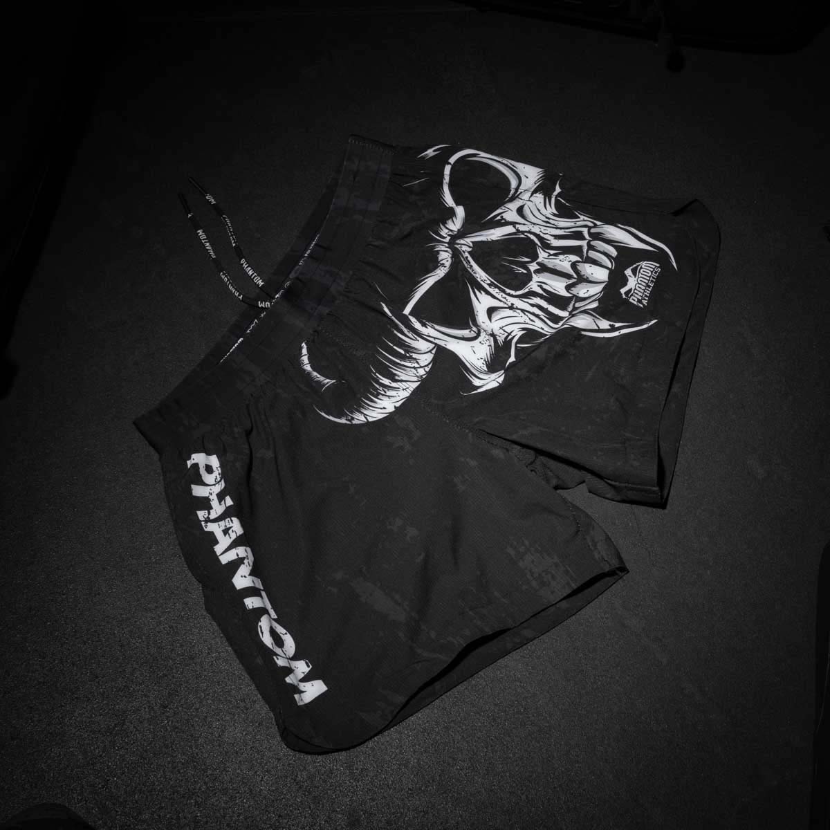 Phantom Athletics MMA Shorts Fusion-R - Zwart/Wit