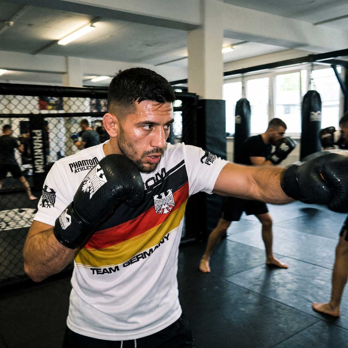 Phantom Athletics Trainingsshirt EVO - Wit
