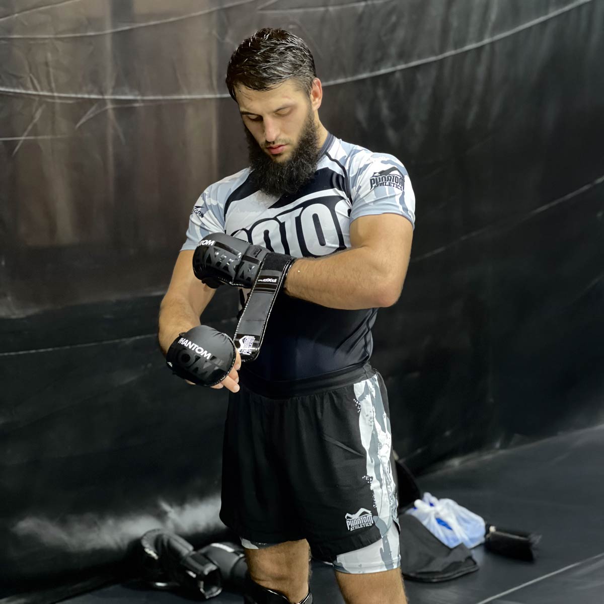 Pantaloncini MMA Phantom Athletics Fusion 2in1 – Verde/Nero