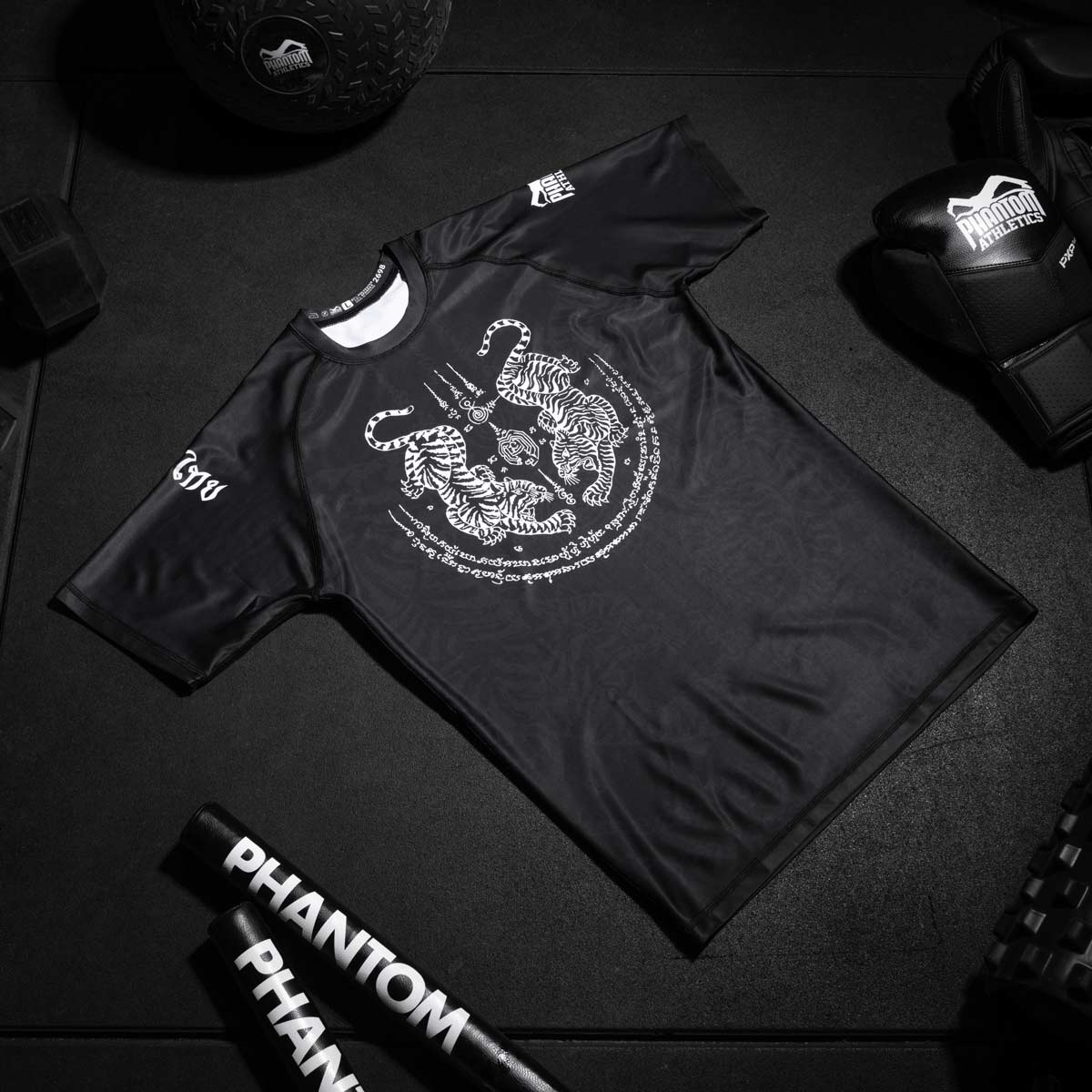 Phantom Athletics Rashguard Sak Yant - Zwart/Grijs