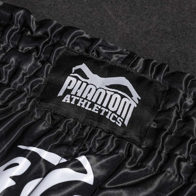 Phantom Athletics Muay Thai Shorts Sak Yant - Zwart