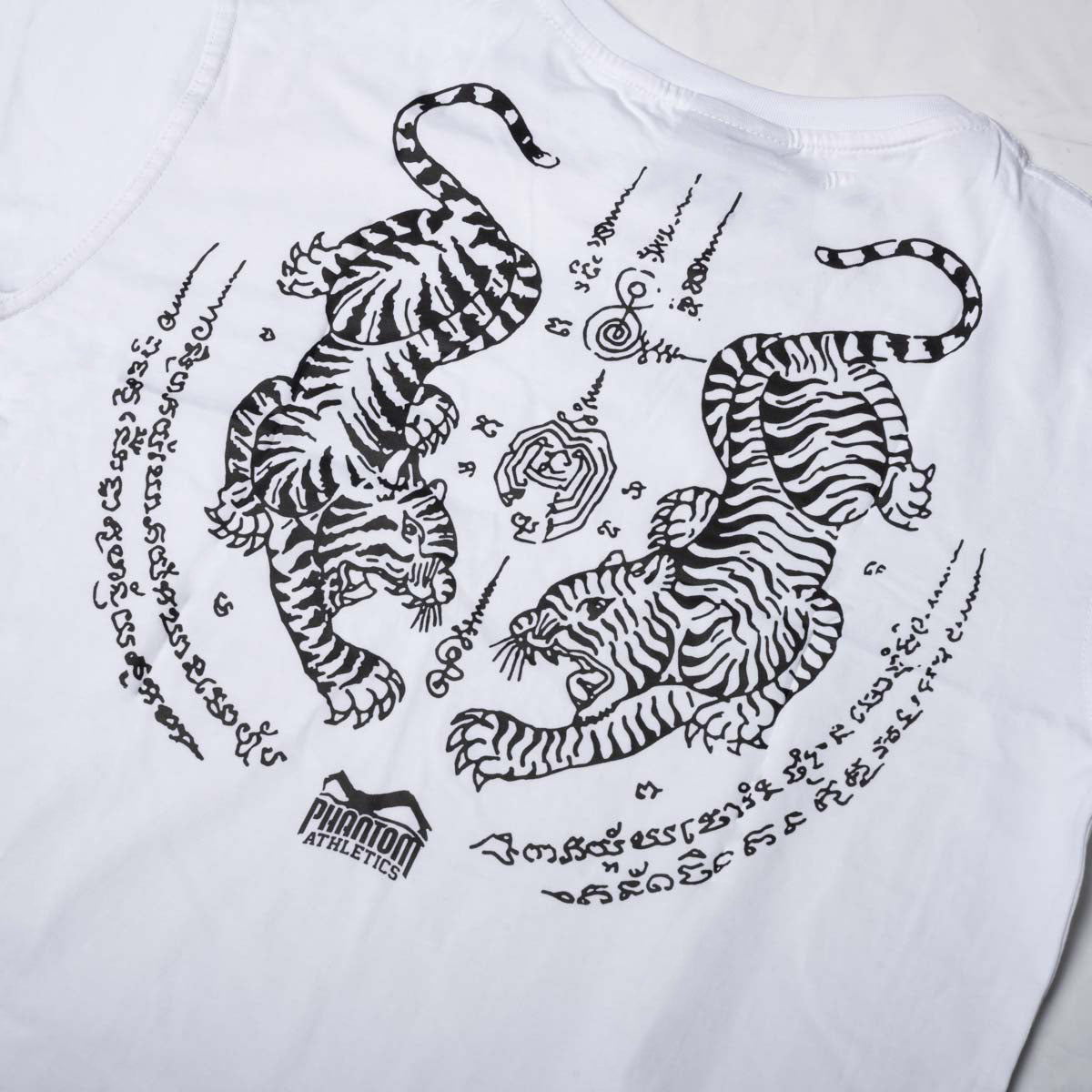 Phantom Athletics T-Shirt Sak Yant - Wit