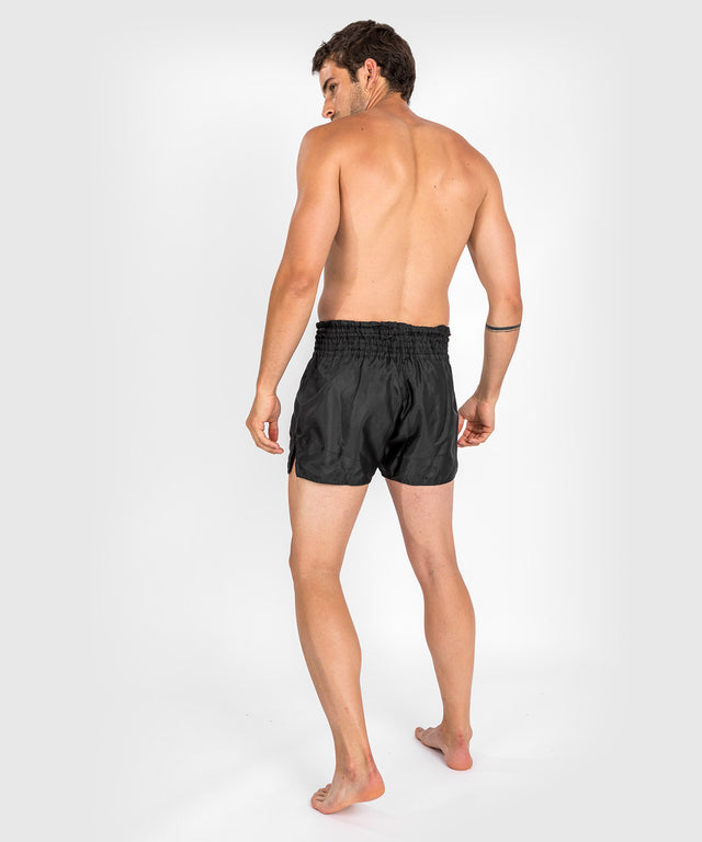 Venum Kickbox-Shorts Classic – Schwarz/Schwarz