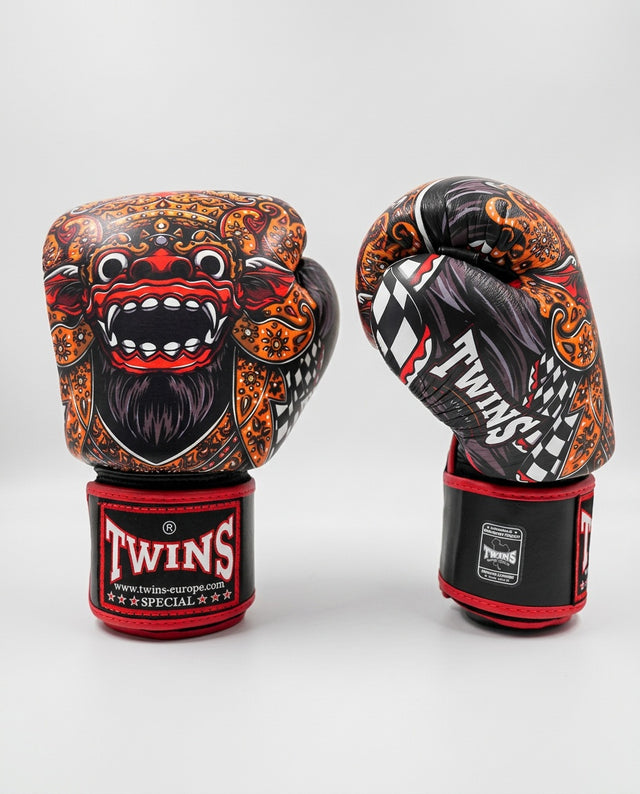 Gants de boxe Twins FBGVL3 Barong – Noir/Rouge/Orange