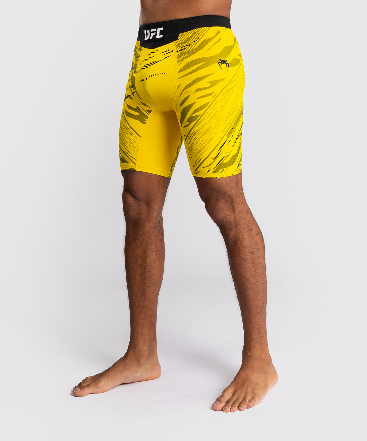 UFC Venum Vale Tudo Fight Night Fusion Shorts - Geel