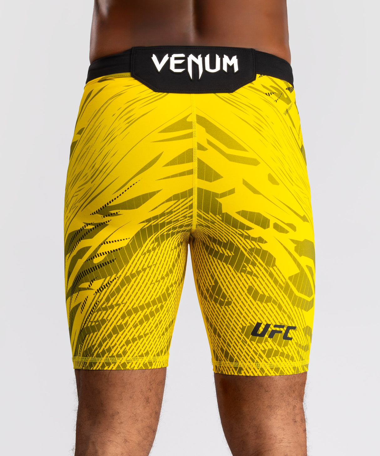 UFC Venum Vale Tudo Fight Night Fusion Shorts - Geel