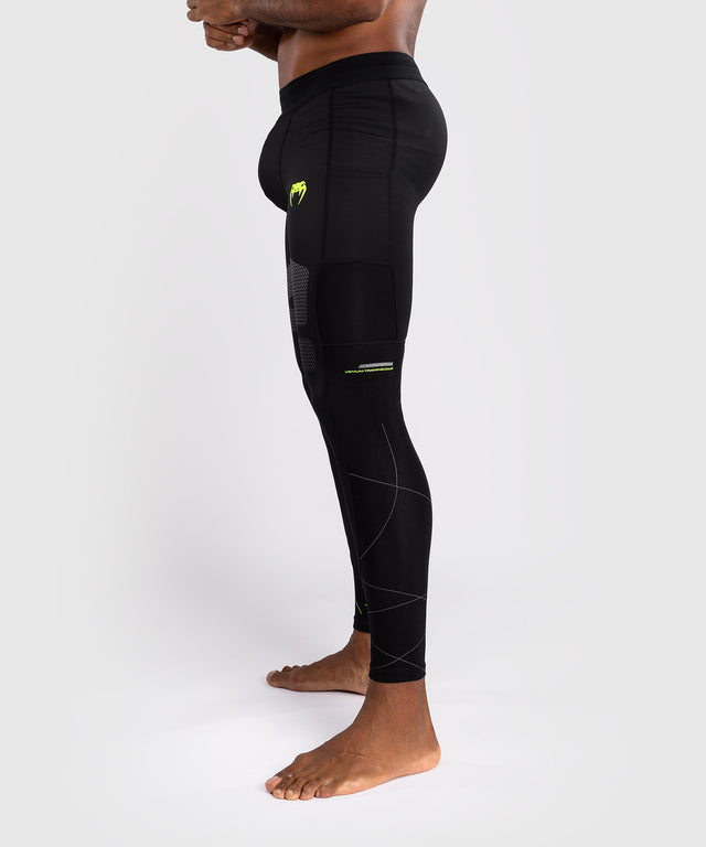 Shorts de compression Venum Training Camp 4.0 – Noir/Vert Néon