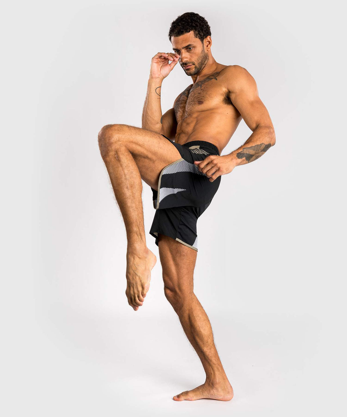 Venum MMA Shorts Adrenaline - Zwart/Zand