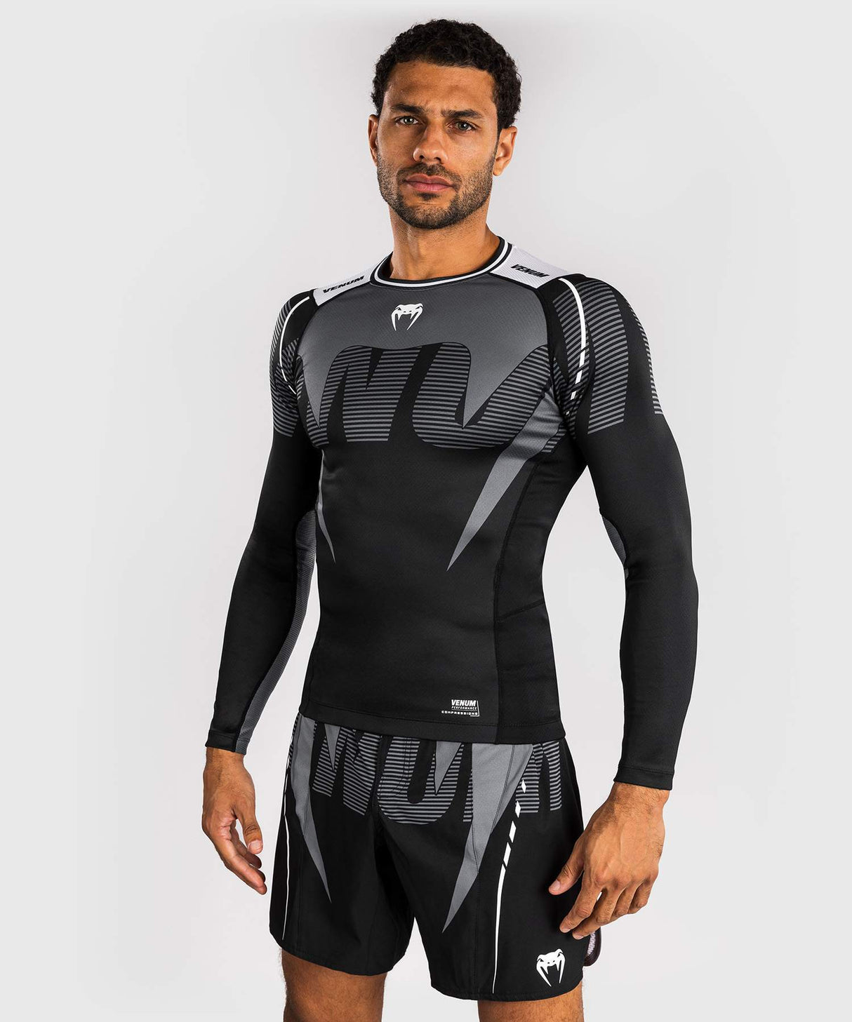 Venum Rashguard Lange Mouwen Adrenaline - Zwart/Zilver Grijs
