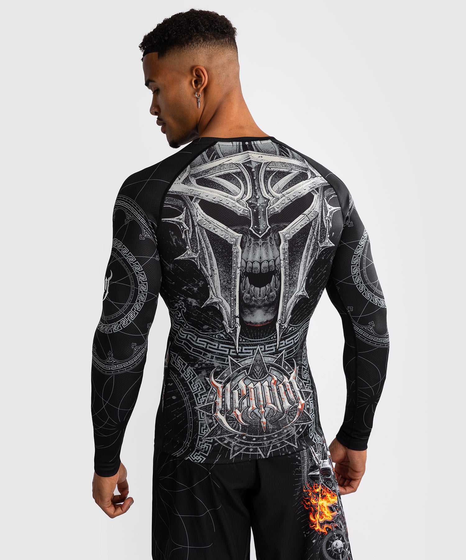 Venum Rashguard Gladiator 5.0 Lange Mouwen - Zwart/Zilver