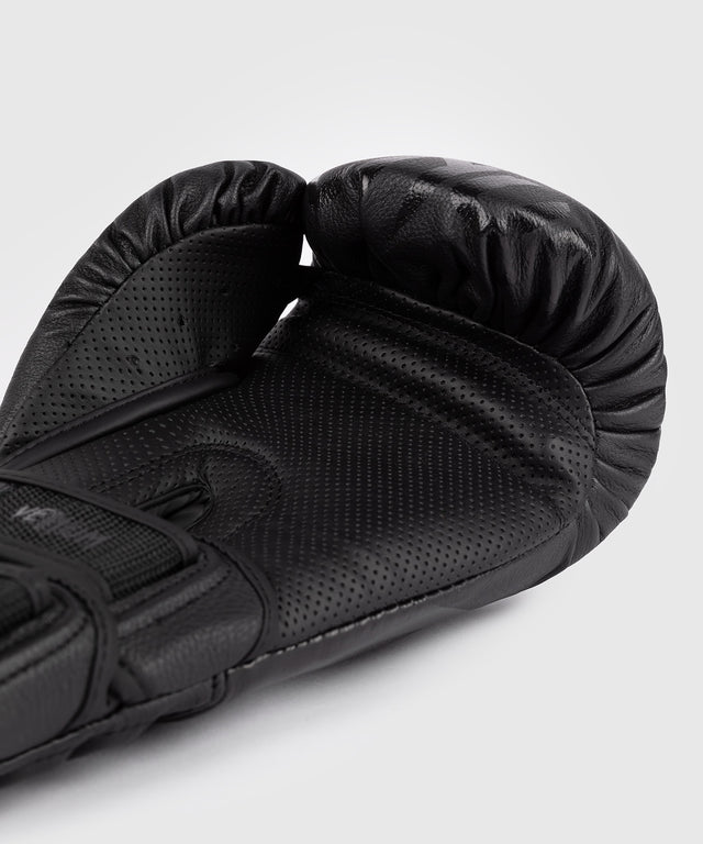 Guantoni da boxe Venum Reverso – Nero/Nero