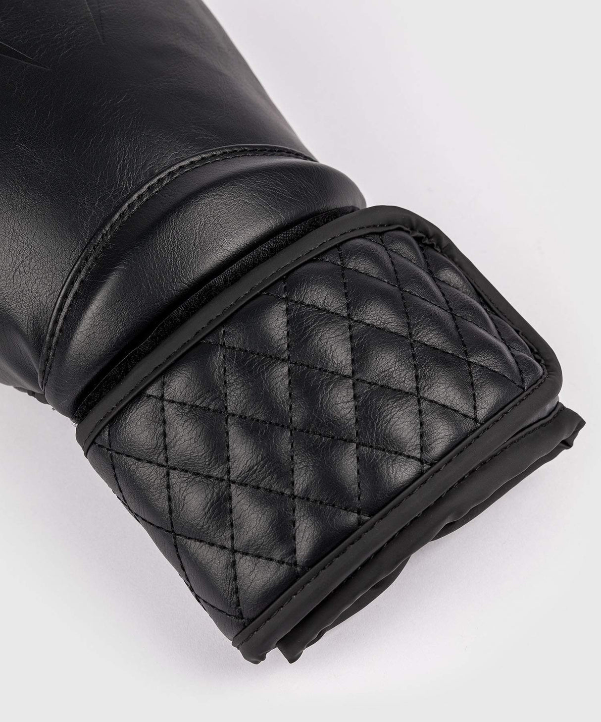 Venum Bokshandschoenen Impact Classic - Zwart