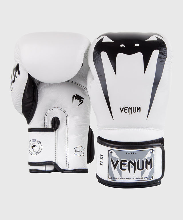 Mănuși de box Venum Giant 3.0 – Alb/Negru