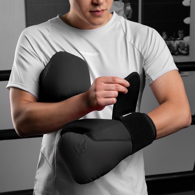 Luvas de boxe Hayabusa T360 – Preto