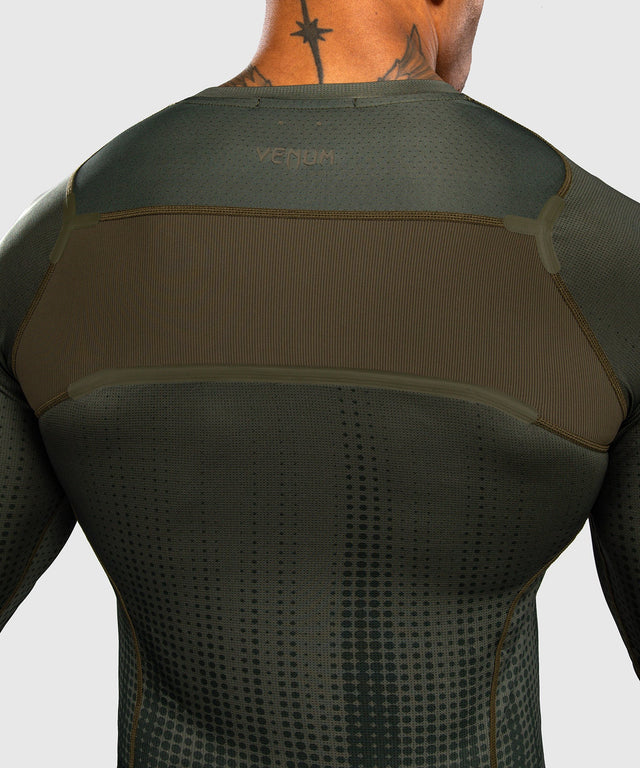 Rashguard Venum Stealth Długie Rękawy – Khaki/Zielony Wojskowy