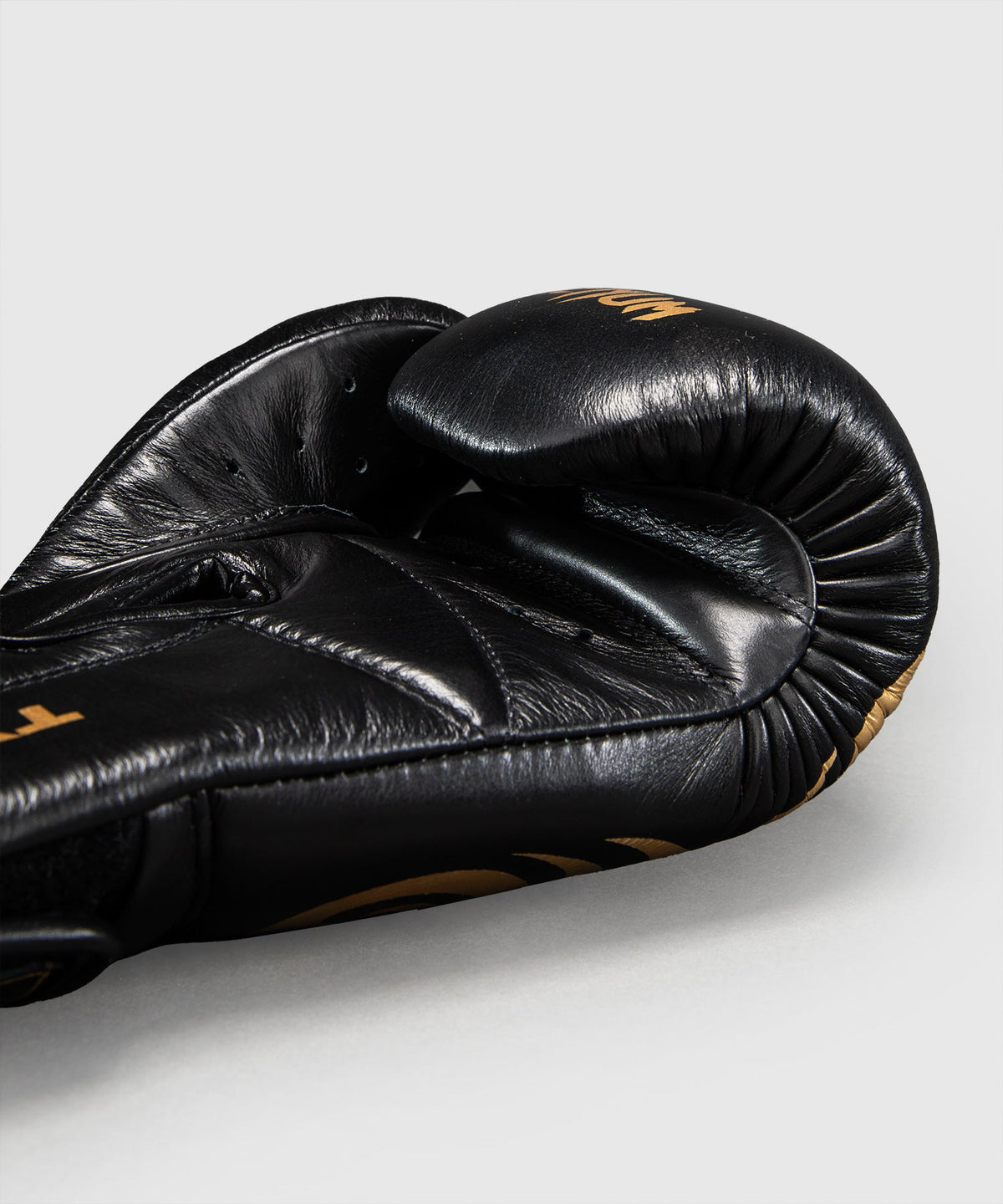 Venum x Mike Tyson Bokshandschoenen Giant 2.0 Pro - Zwart/Goud