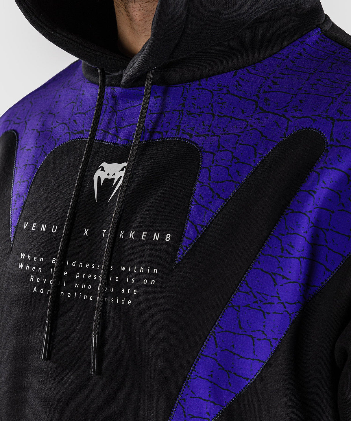 Venum Hoodie x TEKKEN 8 Kazuya - Zwart/Paars