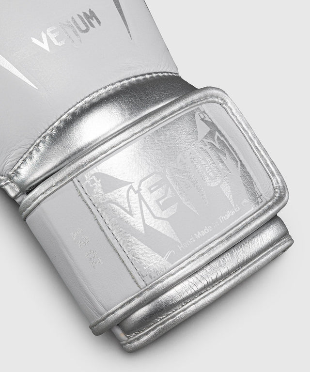 Mănuși de box Venum Giant 3.0 – Gri/Argintiu