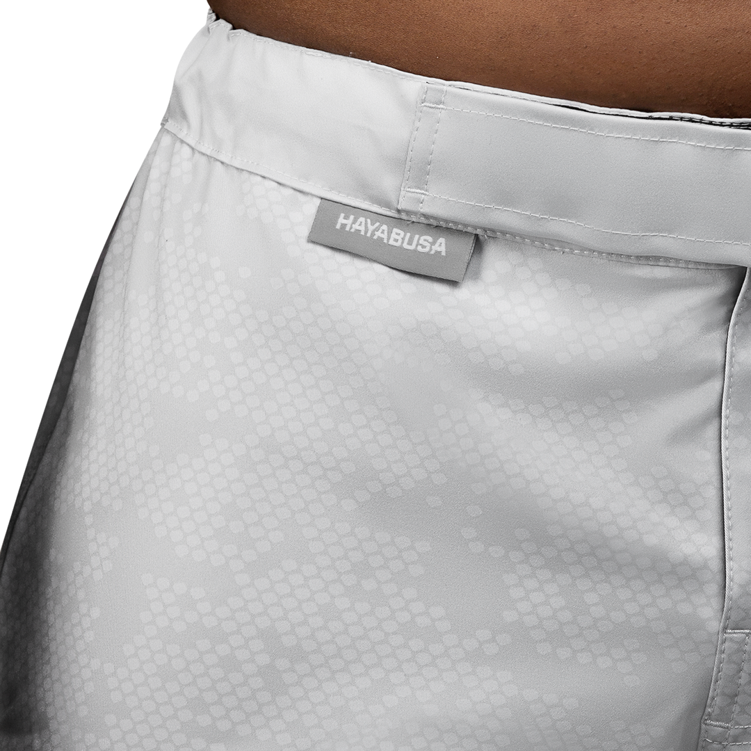 Hayabusa MMA Shorts Hex Mid-Thigh - Wit