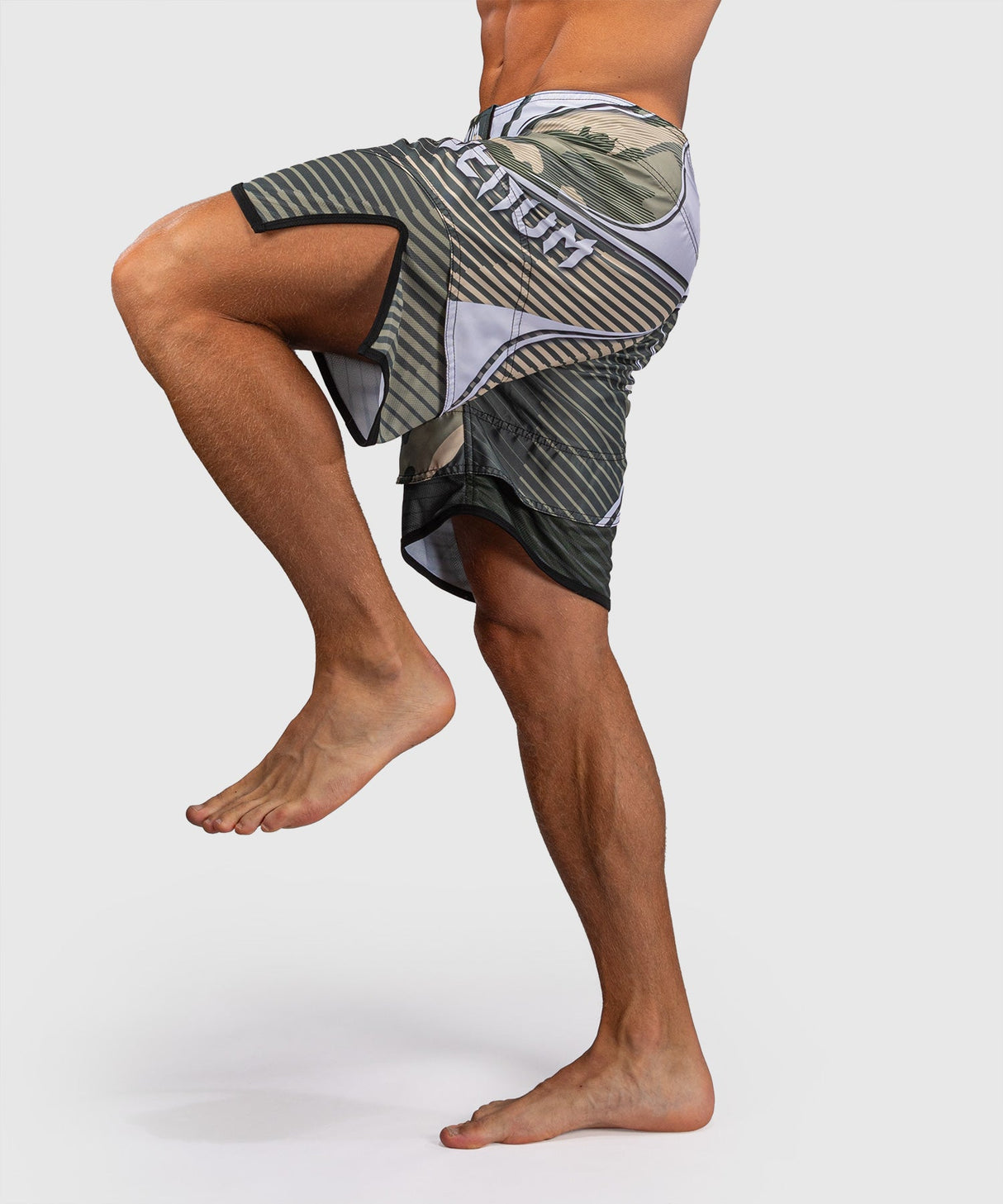 Venum MMA Shorts Camo Hero - Kaki/Offwhite