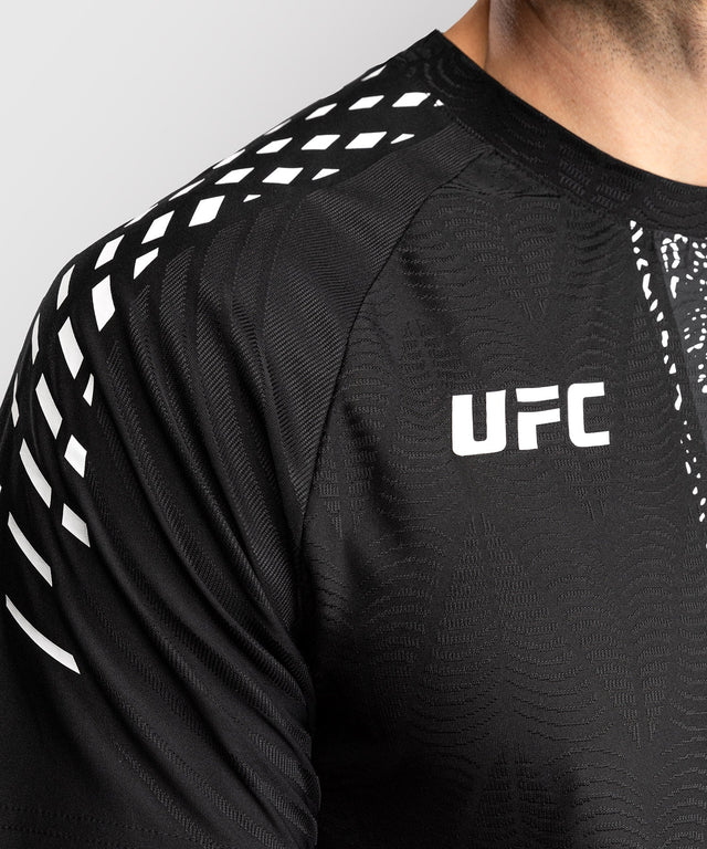 Venum UFC T-Shirt Zenith Heren - Zwart
