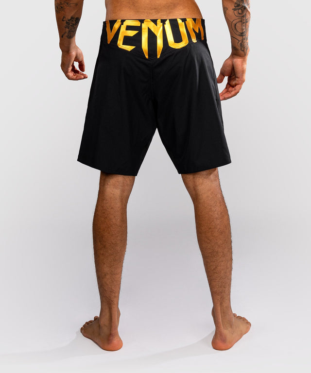 Venum MMA Shorts Attack - Zwart/Goud