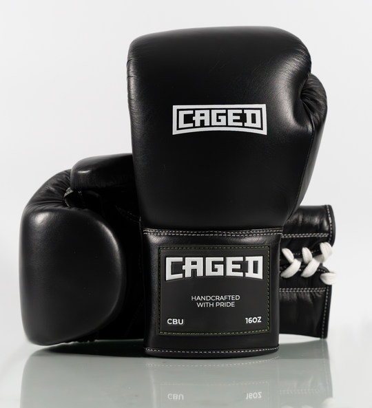 Caged Bokshandschoenen 'X Series' Veters - Zwart/Wit
