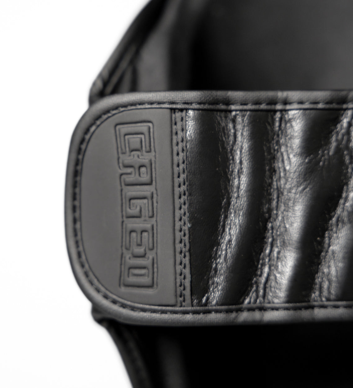 Caged Kickboks Scheenbeschermers ’X’ Series - Zwart/Zwart - Scheenbeschermers