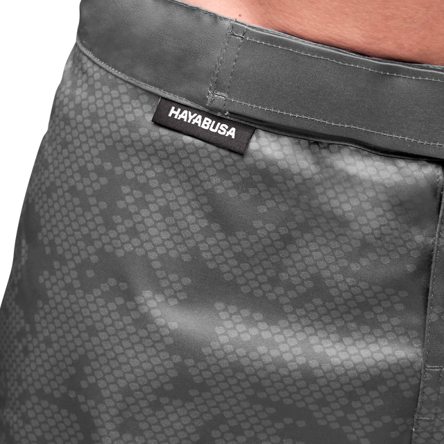 Hayabusa MMA Shorts Hex Mid-Thigh - Grijs