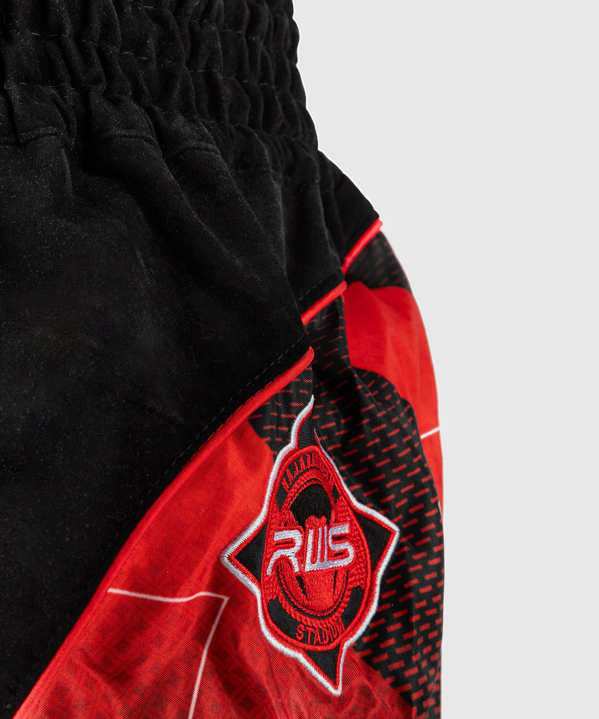 Venum x RWS 2.0 Muay Thai Shorts - Zwart/Rood